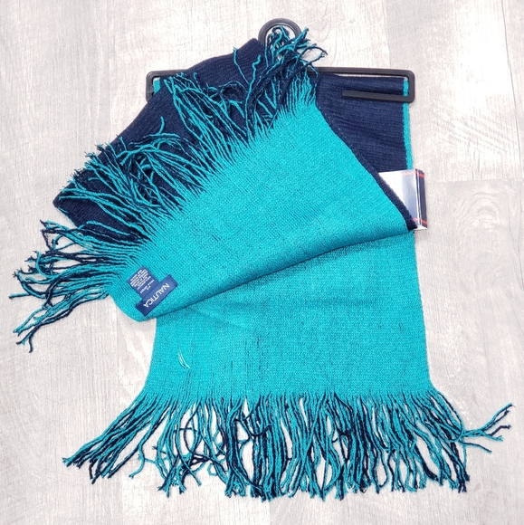🆕️ Nautica 2 Piece Beanie/Hat & Scarf Gift Set 🎁 - Picture 2 of 13